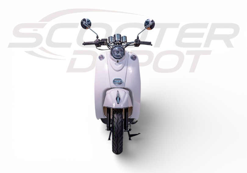 Vue 360° Scooter 50cc vintage RETRO blanc