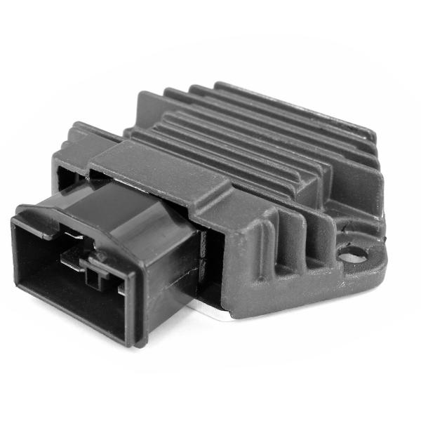 REGULATEUR DE TENSION MAXISCOOTER ADAPT. HONDA DYLAN  125-150CC 2001- 2006 / SH 125CC 2001-2004 (OEM : 31600-KGF-860 / 02601900 / 496454 )