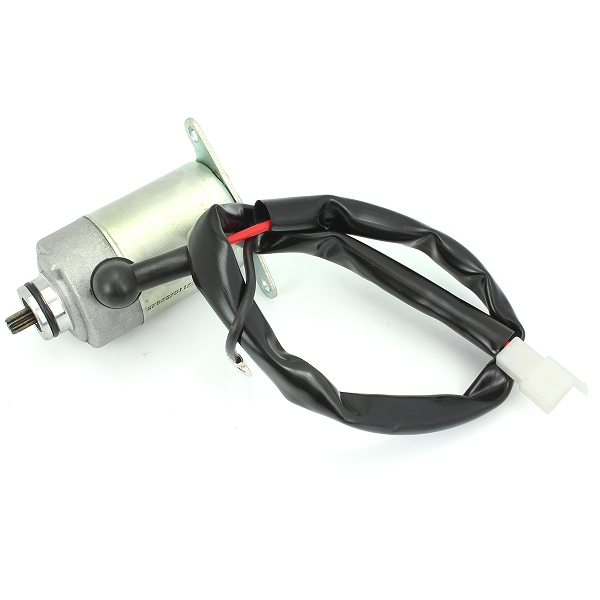 DEMARREUR SCOOTER ADAPT. PEUGEOT 50 SPEEDFIGHT 3 4T 2010-2013. 50 LUDIX PRO 4T 2009-2010. 50 TWEET 4T 2010-2013 / SYM 50 MIO 4T 2006-2013. 50 SYMPHONY II S. SR 4T 2009-2013 (OEM : 31200-A1A-000 / 8016