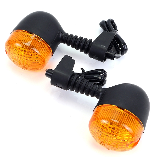 CLIGNOTANT ARRIERE TNT ADAPT. DERBI SENDA 2002-2012 / NITRO / AEROX  2002-2013 / BETA RR AR (OEM : 5HE-H33300-000 +5HE-H33400-000) (LA PAIRE)