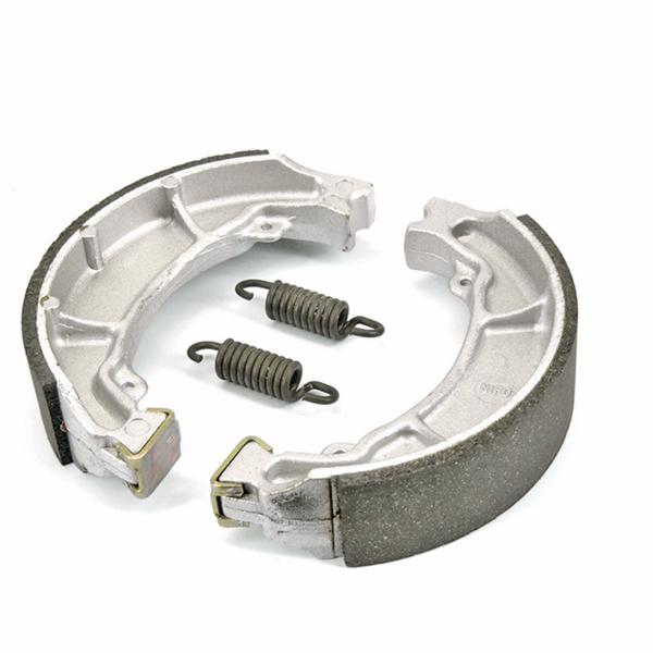 MACHOIRE DE FREIN ARRIERE ADAPT. YAMAHA 125 MAJESTY 1998-2000 AR. YBR 2005-2010 AR / MBK 125 SKYLINER 1998-2001 AR (Ø130 X 28) ( OEM: 3FAW253A0000 )