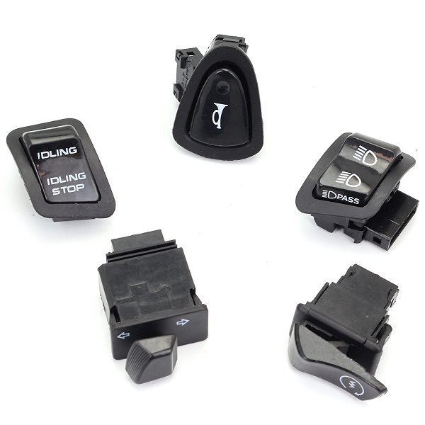 KIT COMMODO / COMMUTATEUR DROIT ET GAUCHE  MAXISCOOTER ADAPT. HONDA SH 125 2017-2019 / SH 150 2017-2019