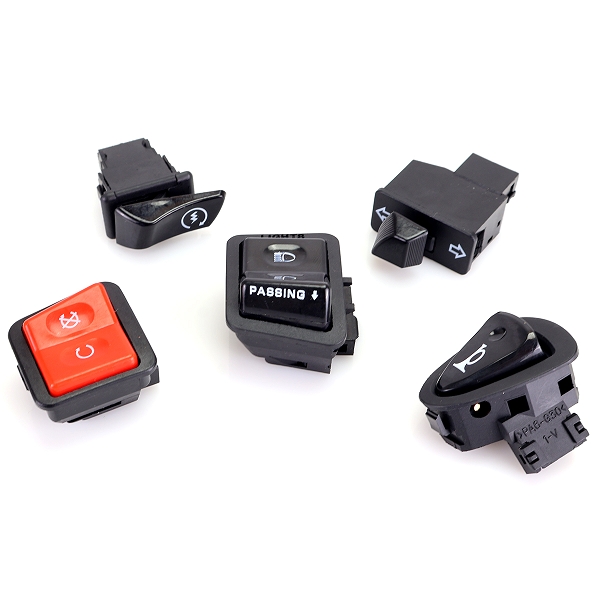 KIT COMMODO / COMMUTATEUR DROIT ET GAUCHE  MAXISCOOTER ADAPT. HONDA SH 300 ABS 2011-14