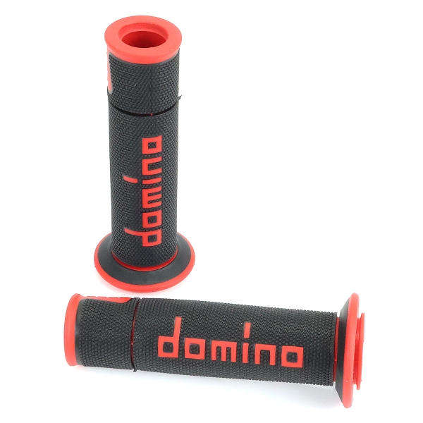 REVETEMENT POIGNEE DOMINO MOTO ON ROAD A450 NOIR / ROUGE OPEN END 120-125mm (LA PAIRE)