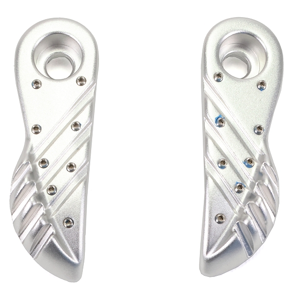 REPOSE PIEDS ADAPT. MBK 50 BOOSTER 2004> / YAMAHA 50 BWS 2004>  ARGENT  (LA PAIRE)