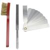 KIT REGLAGE BOUGIES  COMPRENANT 1 BROSSE A BOUGIE.1 LIME . 1 JEU DE 9 CALES DE 0.04 A 0.3MM