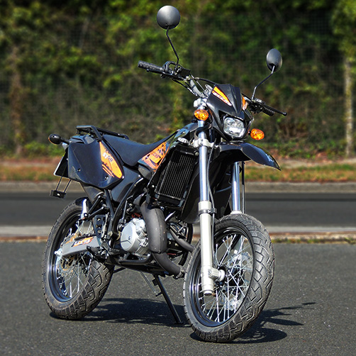 Moto Eccho 50 Supermotard STM 50 jaune