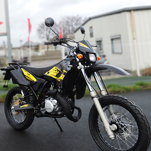 Moto 50cc Supermotard STM 50 JAUNE