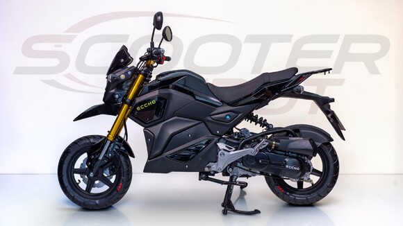 Moto 50cc automatique ECCHO STRIKE noire – vue gauche