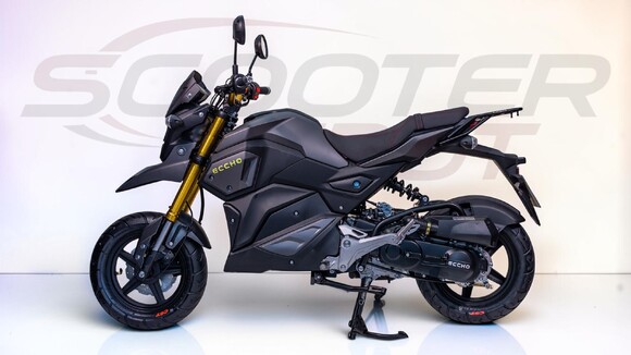Moto 50cc automatique ECCHO STRIKE gris mat – vue gauche