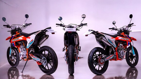 Moto 50cc Supermotard FOSTI 50 Orange – vue arriere