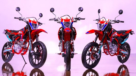 Moto 50cc Supermotard FOSTI 50 Rouge – vue avant