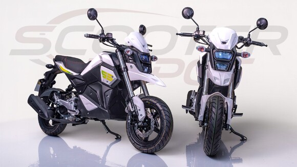 Moto 50cc hammer automatique noire – vue avant