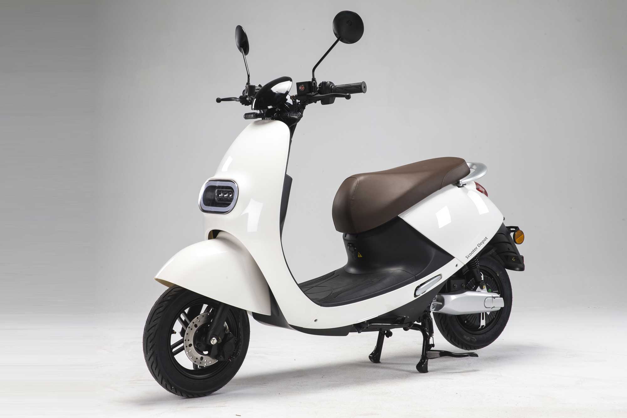 SCOOTER ELECTRIQUE LVNENG S3 60V 24AH CREME