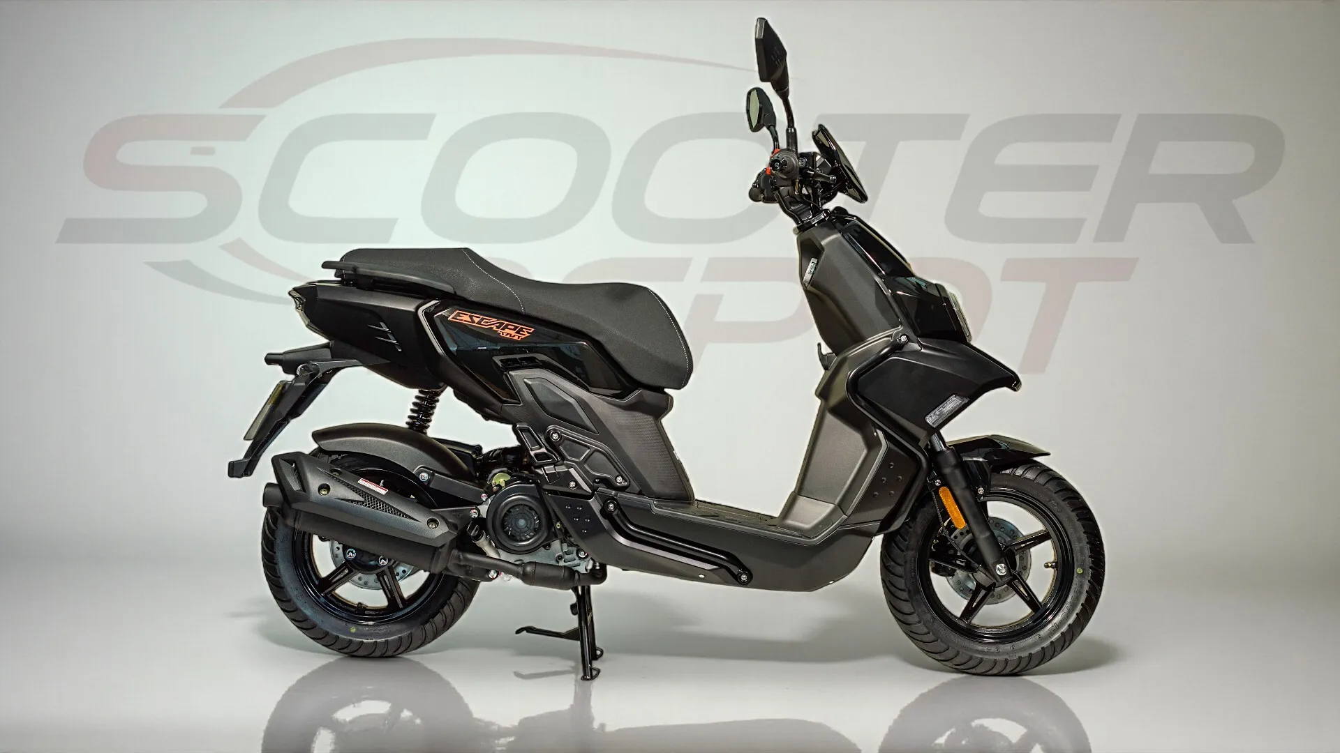 Scooter TNT MOTOR ESCAPE Noir – Esprit evasion et liberté