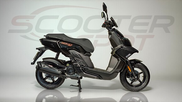 Scooter 50cc TNT MOTOR ESCAPE noir – vue droite
