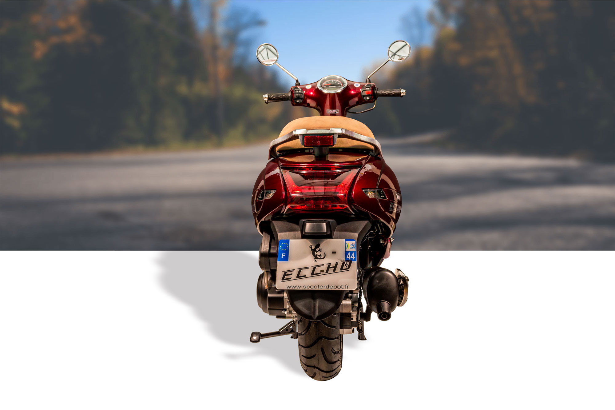 SCOOTER 125 TALIA ROUGE-CHIC ET VINTAGE