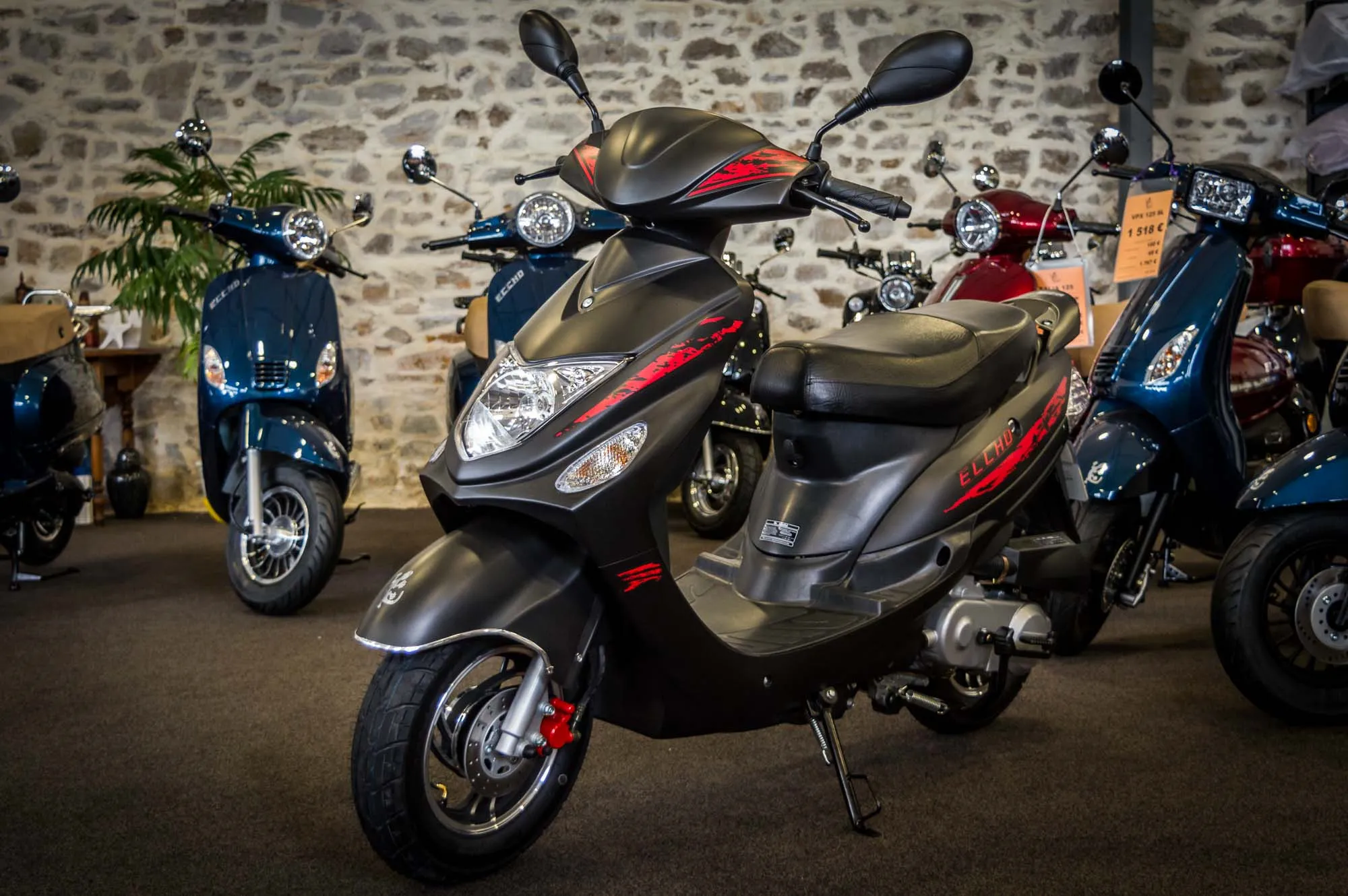 ECCHO JOKER 50 BLACK-le scooter pas cher idéal pour débuter