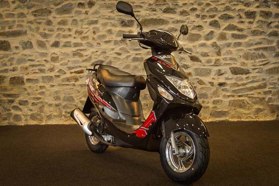 Scooter 50 Vastro R-ONE