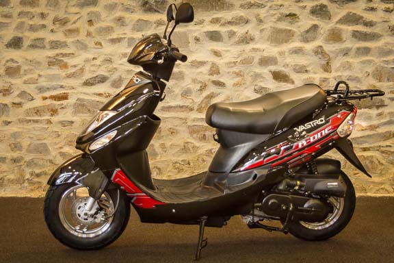 Scooter 50 Vastro R-ONE