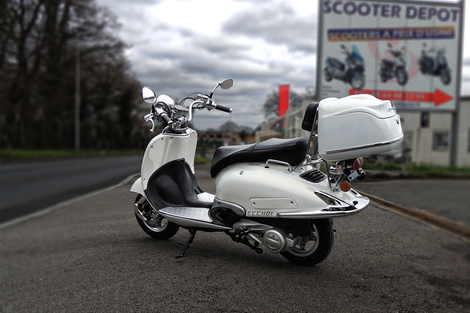 SCOOTER 125 CHOUPETTE EFI WHITE SERIES