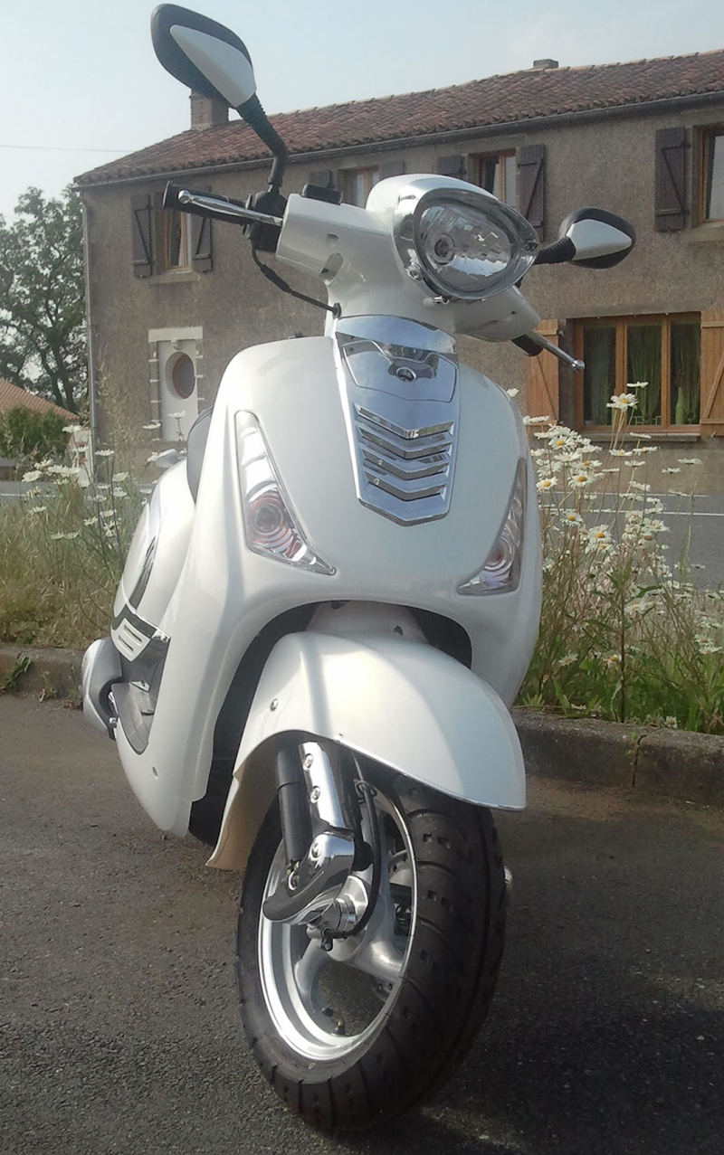 SCOOTER 125CC EAGLE WING ROUGE