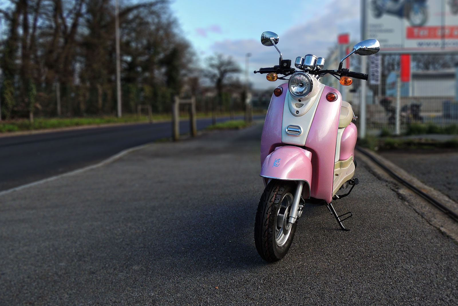 SCOOTER 50 ECCHO PINK 