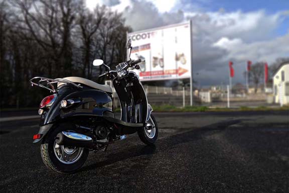 Scooter 50 Eccho Retro - YY50QT15 noir