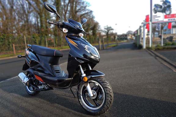 Scooter 50 Eccho New Star Sport - Yiying YY50QT6A