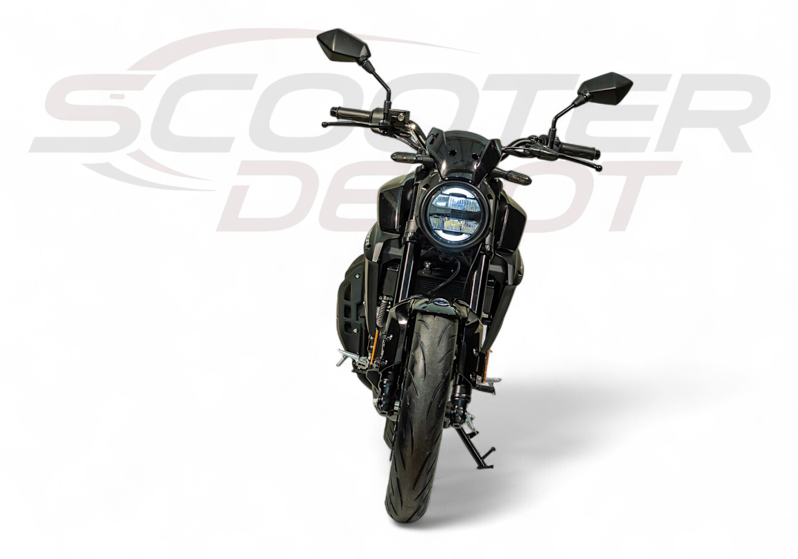 Vue 360° Moto 125cc TNT MOTOR XCR noire