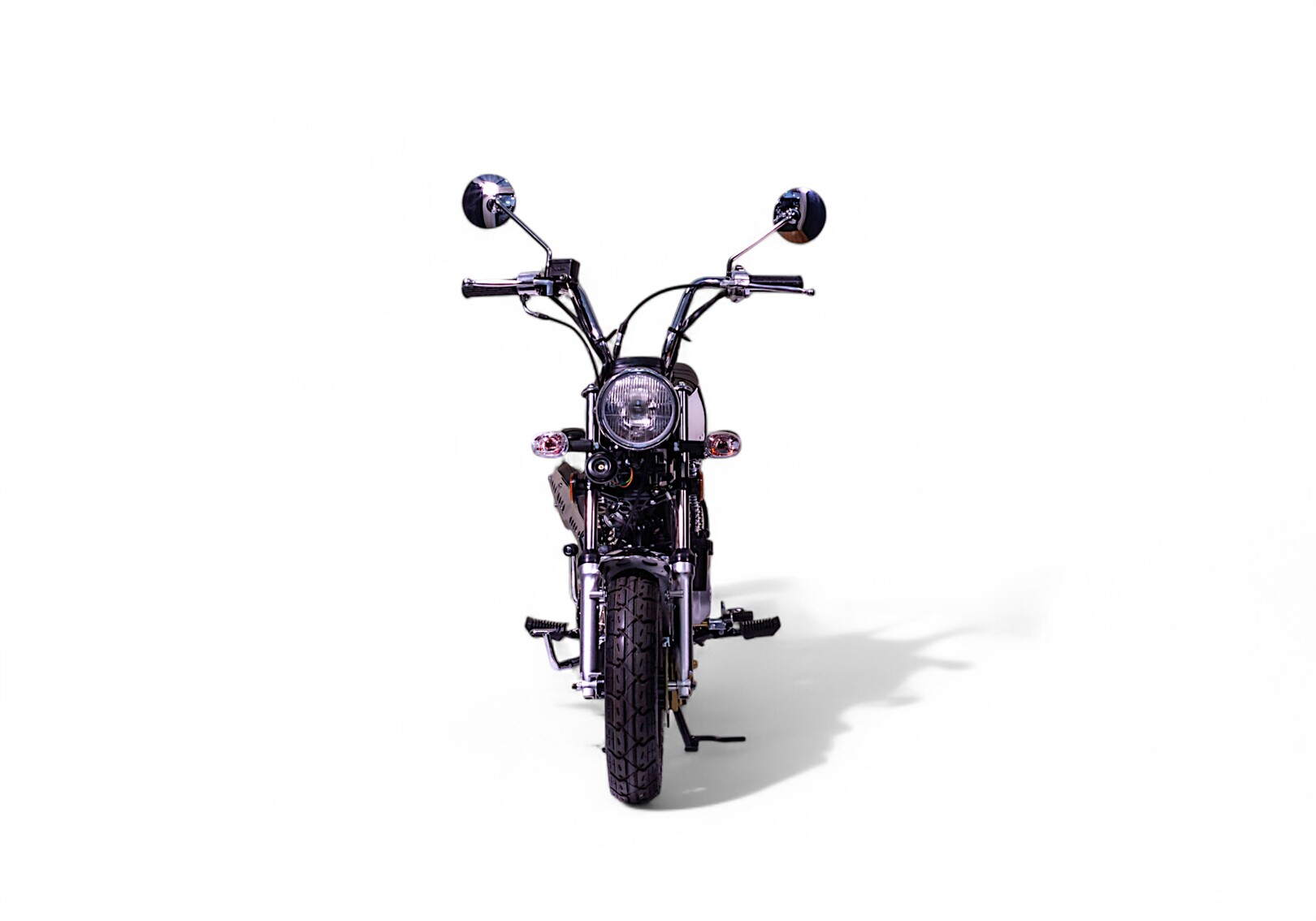 Vue 360° la moto 125cc Dax Replica noire